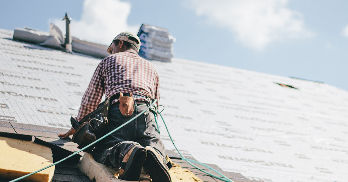 Top Tips for Hiring Roof Replacement Contractors