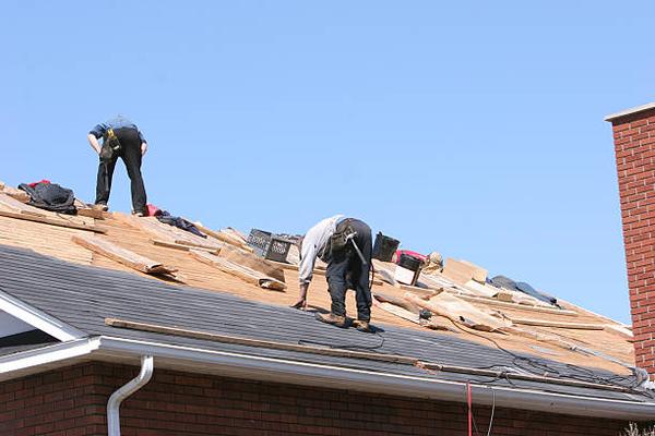 Emergency Roof Repair: What to Do When Disaster Strikes