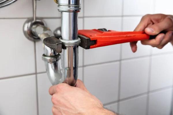 Keep Your Drains Clear with Knights Plumbing and Drain’s Expert Help